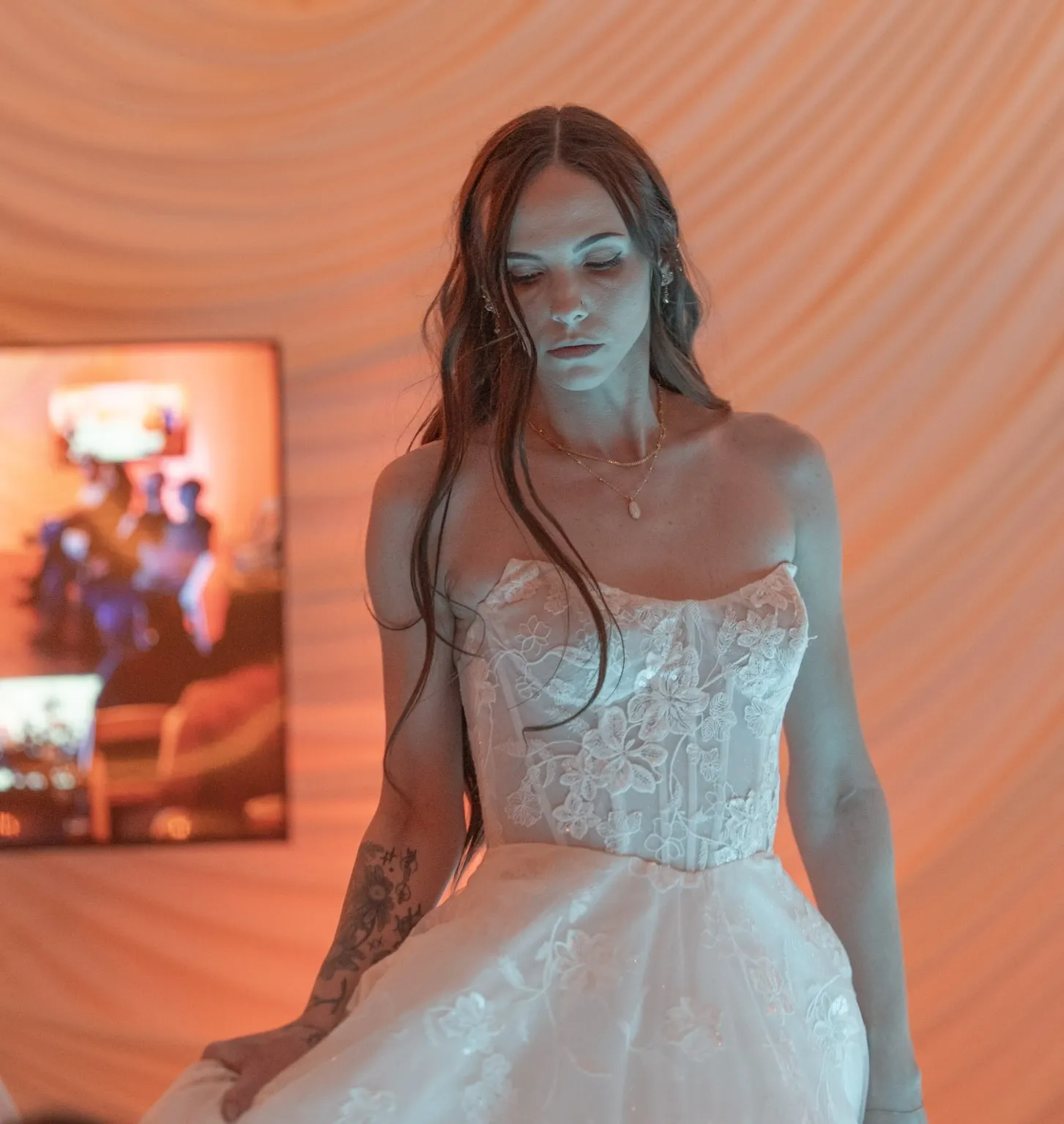 Caitlyn McEwen — bridal fashion photograph
